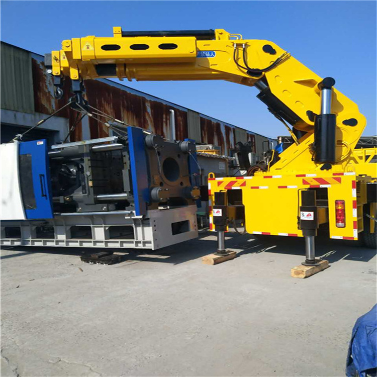 东凤镇 大吨位折臂吊出租费用解析：一小时租赁多少钱