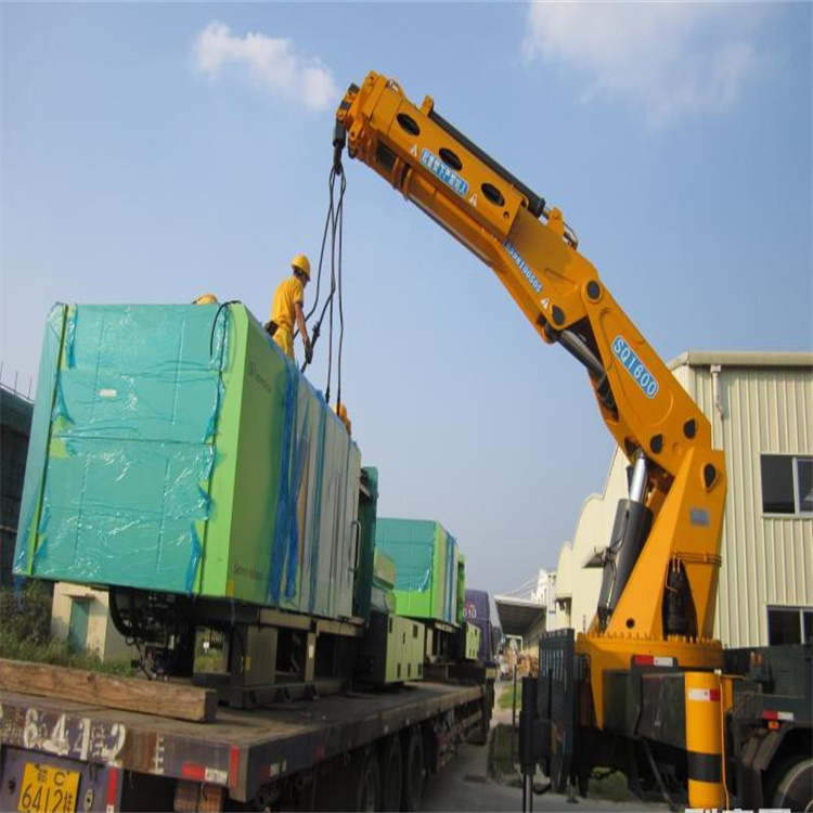 东凤镇100吨折臂吊出租大概多少钱