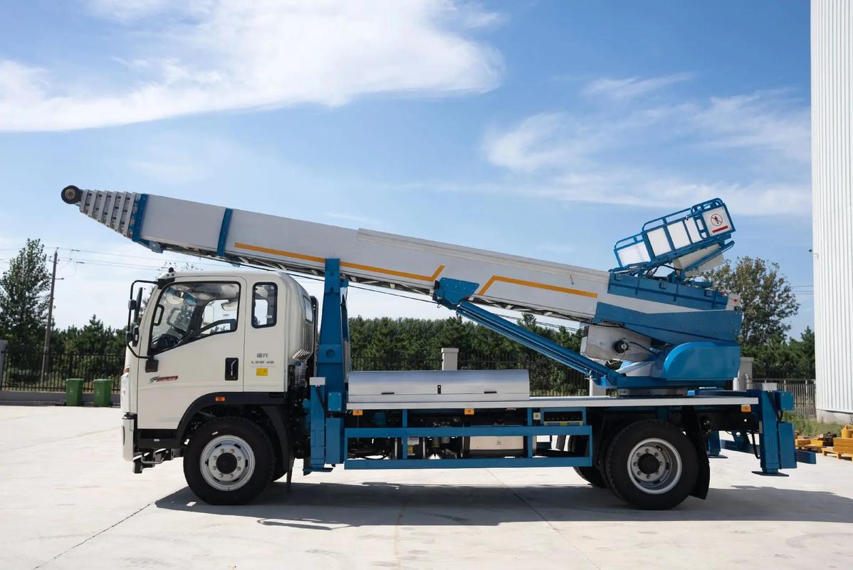 东凤镇云梯上料车租赁费用