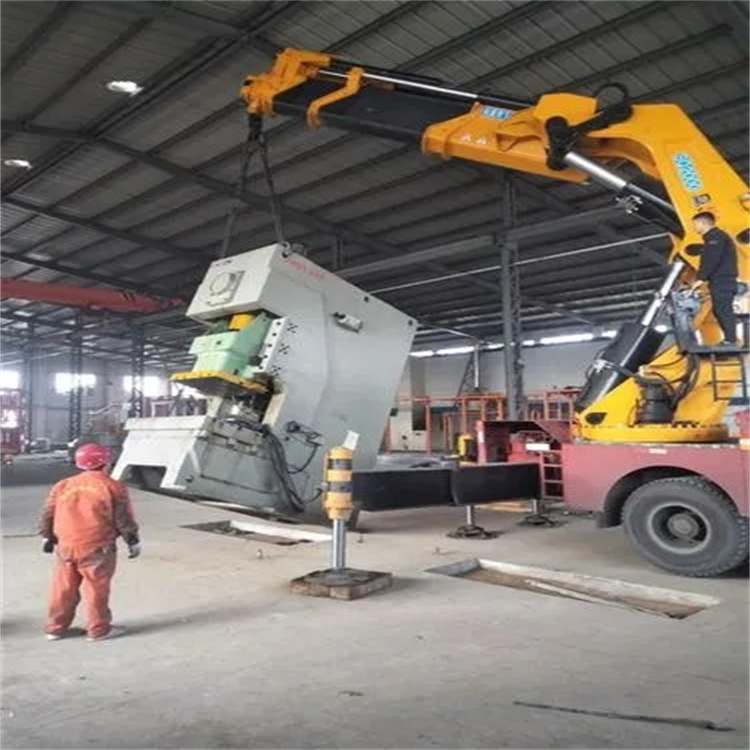 东凤镇80吨折臂吊车出租附近电话