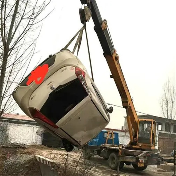 东凤镇随时待命，吊车24小时道路救援服务全解析